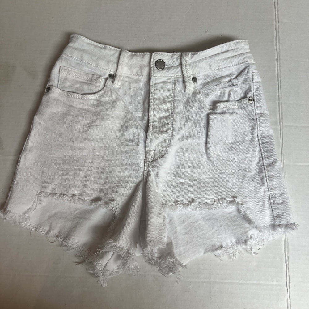 GBOM046T Good American Bombshell Button Up Short White Size 0 (25" Waist)